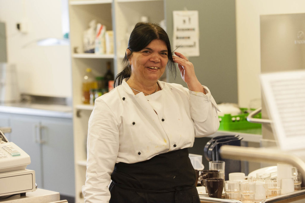 På kjøkkenet hos Smiløkka